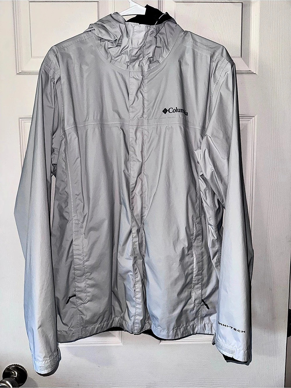 Columbia Men's Watertight II Rain Jacket Gray & Black Medium